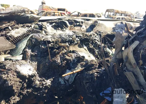 2001 Dodge Ram 1500 St from USA, damaged, VIN 3B7HF13Z71G178907